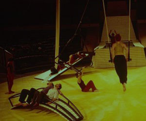 Scénographie de Raymond Sarti, Cirque Vita Nova